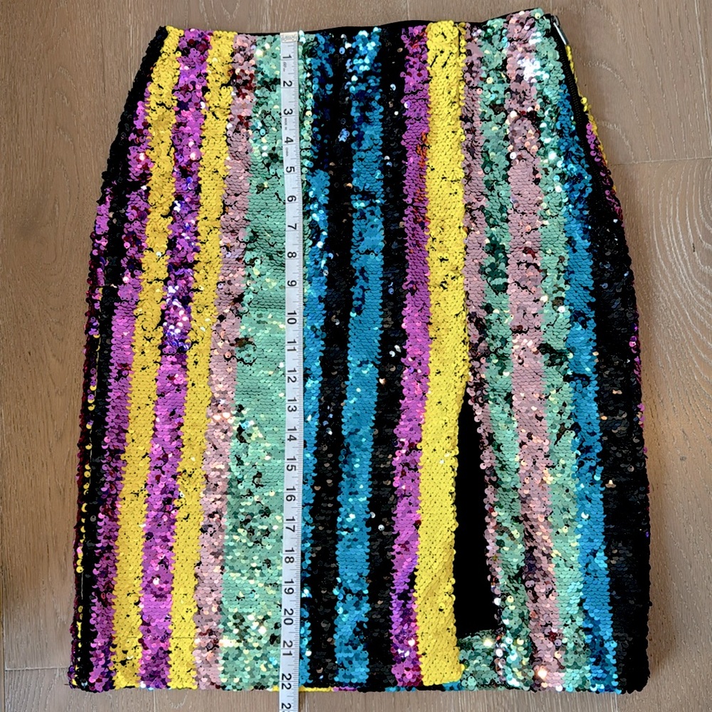 Multicolored sequin skirt